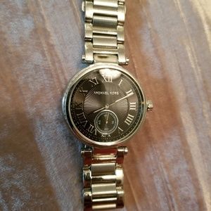 Womens watch